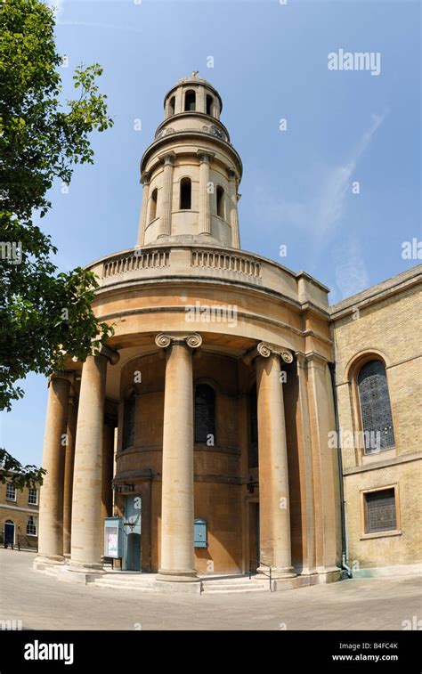 St Mary's Church, Wyndham Place, Marylebone, London Stock Photo - Alamy