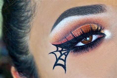 Spiderweb Eye Makeup | Legacy.teapigs.co.uk