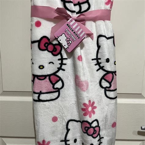 Pink Hello Kitty Blanket ON HOLD‼️‼️‼️‼️‼️ Soft & Super... - Depop