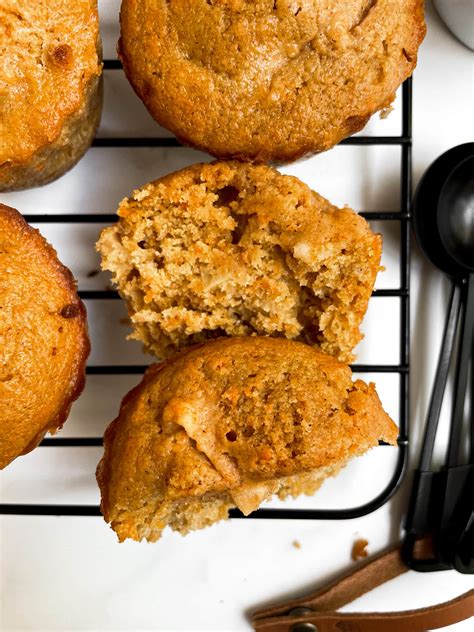 Apple Carrot Muffins - Hello Spoonful