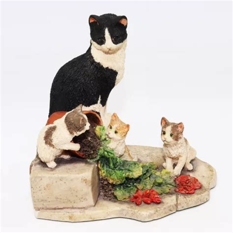 BORDER FINE ARTS Sunday Morning Black White Cats J Herriot 1993 Made in ...