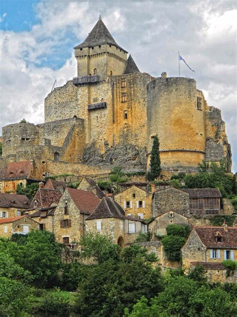 Dordogne Castle by Dave Mills | Castles france, European castles, Castle