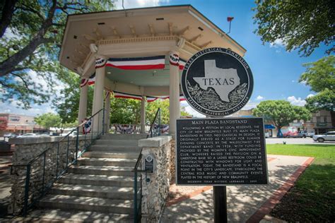 New Braunfels Historic Downtown | Texas Time Travel