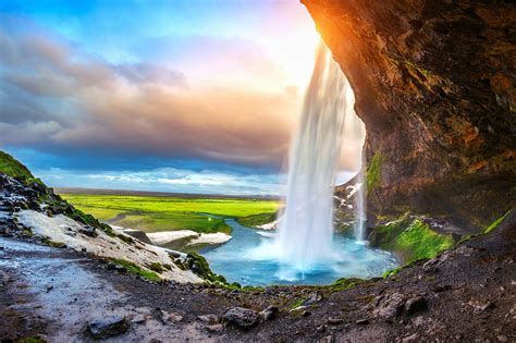 Seljalandsfoss Waterfall Travel Guide - What to do in Seljalandsfoss ...