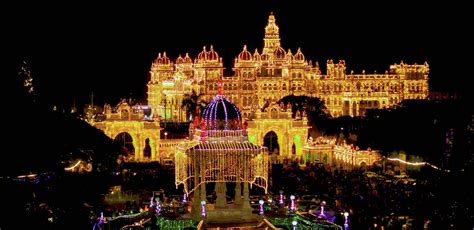 Mysore palace lighting on Dussehra - PixaHive