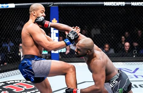 Résumé Vidéo: Jon Jones vs Ciryl Gane à l'UFC 285 - Boxemag.com