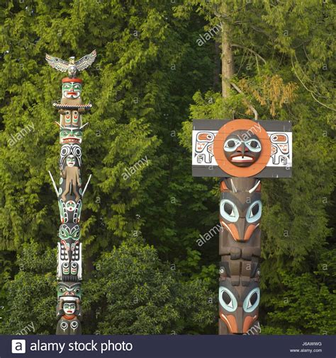 Totem Pole Painting at PaintingValley.com | Explore collection of Totem ...