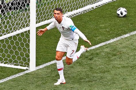 Cristiano Ronaldo’s Goal in Morocco at World Cup Has a Winning Trick ...