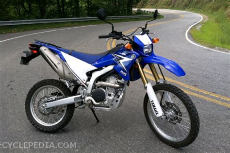 Yamaha WR250R WR250X Motorcycle Online Service Manual - Cyclepedia ...