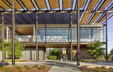 Gallery of Stanford University Central Energy Facility / ZGF Architects ...