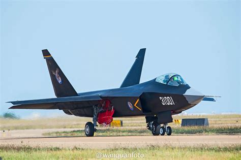 F-35 vs J-31: Can China’s Stealth J-31 Aircraft Match US' F-35 Fighter ...