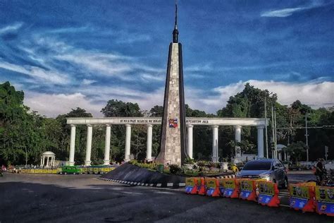 Warga Bogor Wajib Tahu, Ini Looh Sejarah Lengkap Tugu Kujang Ikon Kota ...