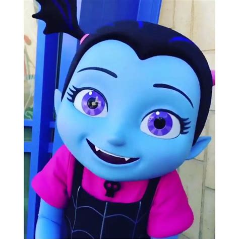 Vampirina 💖 | Disney junior, Character, Halloween