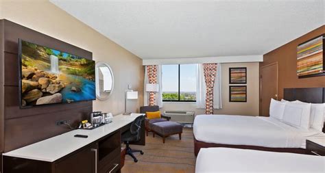 Doubletree by Hilton Hotel in Whittier, CA near Los Angeles