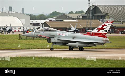 Eurofighter Typhoon Fgr4 Stock Photo - Alamy