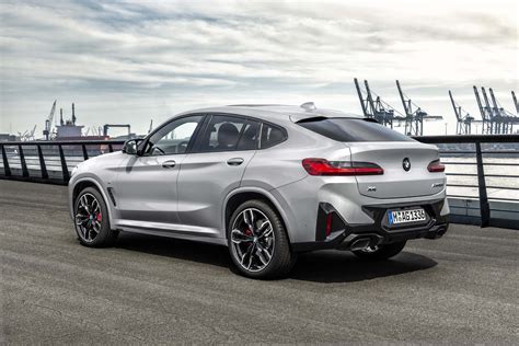 Preview: 2022 BMW X4 keeps sexy looks, adds tech