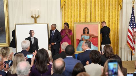 Official Obama Portraits Are Finally Unveiled at the White House - The ...