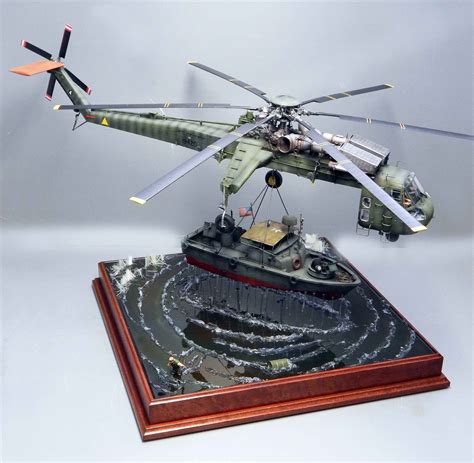 Sikorsky CH-54A Tarhe - ICM Holding