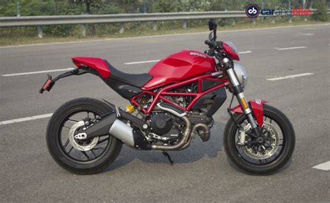 Ducati Monster 797 Review - BeFirsTrank