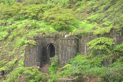 Sinhagad Fort - Kondana Killa - Kondana Fort - Tanaji - History and ...