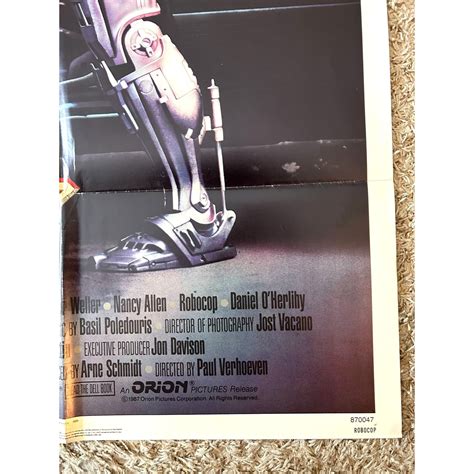 Robocop (1987) ORIGINAL Movie Poster One-Sheet 27x41 Folded NM Conditi ...