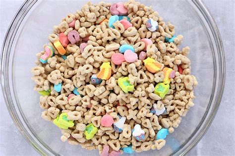 Lucky Charm Cereal Treats - One Sweet Appetite