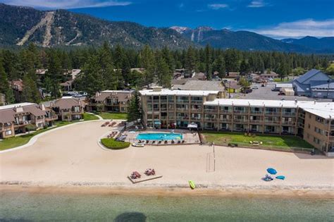 Comfortable hotel right on the lake - Review of Tahoe Lakeshore Lodge ...