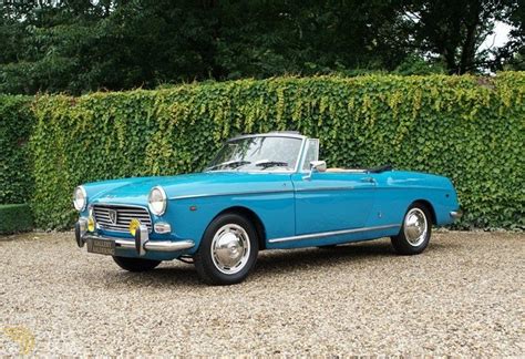 Classic 1966 Peugeot 404 Injection Convertible for Sale | Dyler