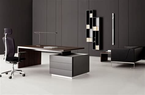 Modern Executive Desk | Foter