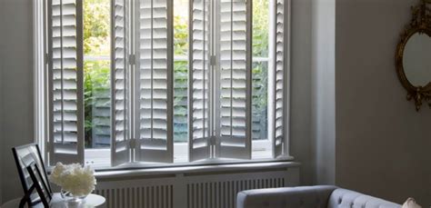 Faux wood plantation shutters – Dencas