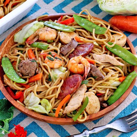 Not your ordinary Pancit Canton - Foxy Folksy Pinoy Recipes