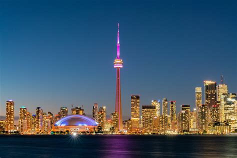 CN Tower in Toronto - Communications Tower with Far-Reaching ...