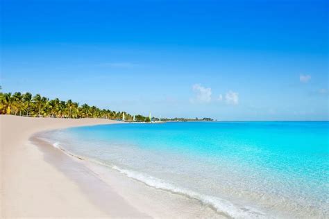 10 Best Beaches in the Florida Keys to Visit in 2023