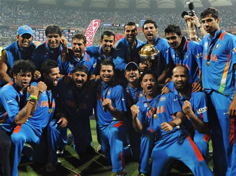 Sachin Tendulkar with ICC World Cup Trophy 2011 ~ Imagesforall