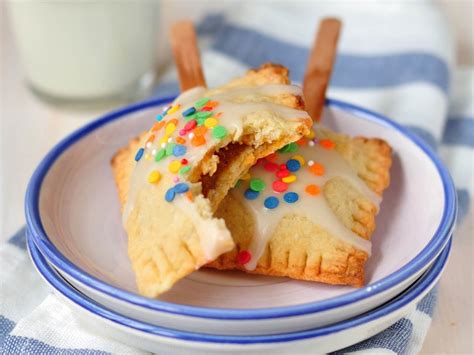 Homemade Pop-Tarts Recipe | CDKitchen.com