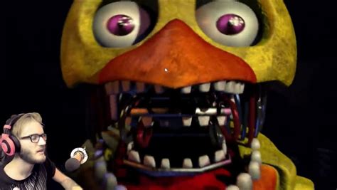 Chica' jumpscare in Fnaf 2 by CilanDPFanGirl on DeviantArt