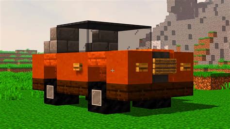 Minecraft player makes a working car without mods