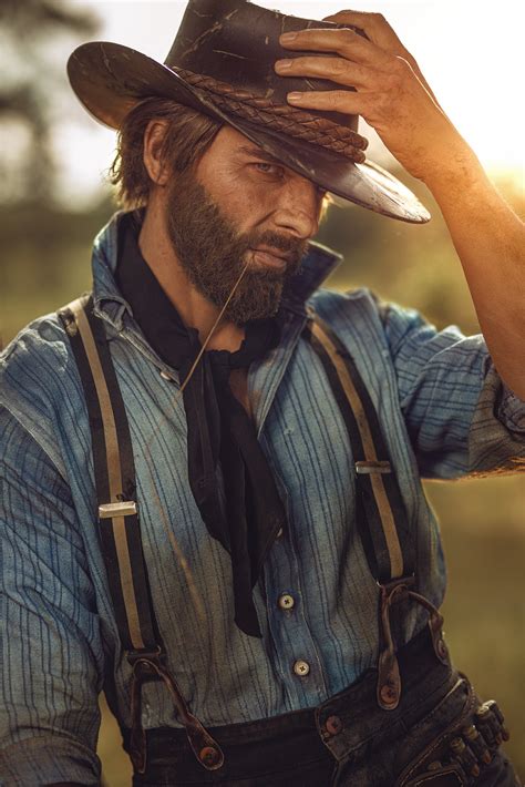 Arthur Morgan Cosplay From Red Dead Redemption 2 - Media Chomp