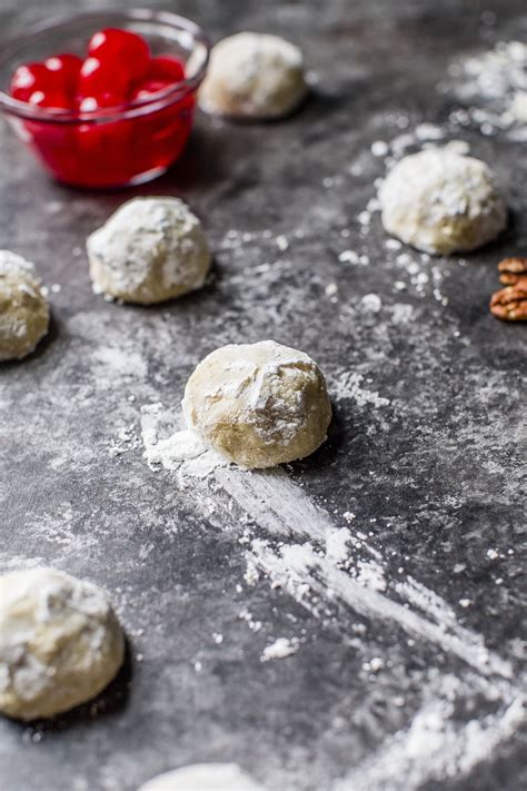 Butterball Cookies - Classic Butterball Cookie Recipe