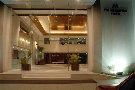 The Fern Residency, Subhash Bridge, Ahmedabad Hotel Ahmedabad at ₹ 2473 ...