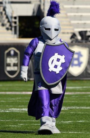 Holy Cross to drop knight mascot