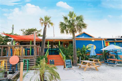 Beach Dining: Tybee Island, GA | South Magazine