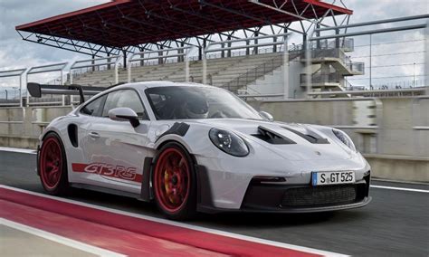 2022 Porsche 911 GT3 RS Debuts As A Road-Legal Monster