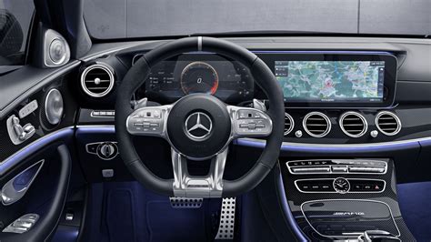 Mercedes warming-up with its 2020 AMG E63 - Auto Freak