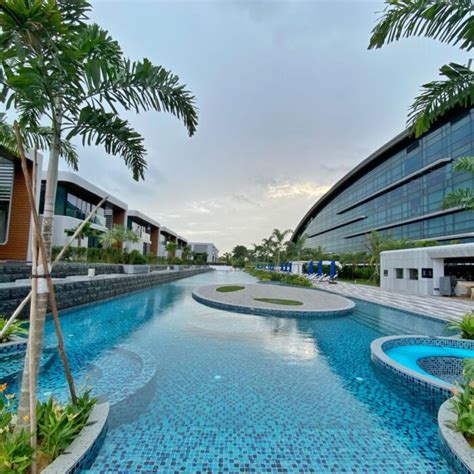 Hotel Review: Dusit Thani Laguna Singapore (Deluxe Laguna Pool View ...