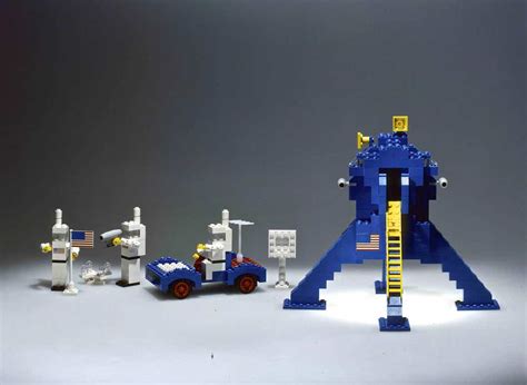 LEGO® Space - LEGO® History - LEGO.com US