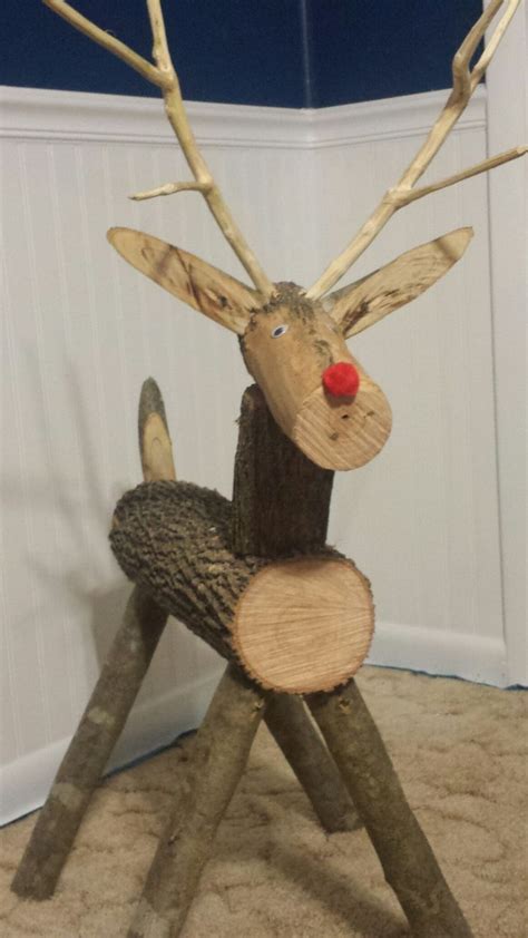 Log Reindeer by Thomas Donegan | Decoration noel, Deco noël bois, Deco ...