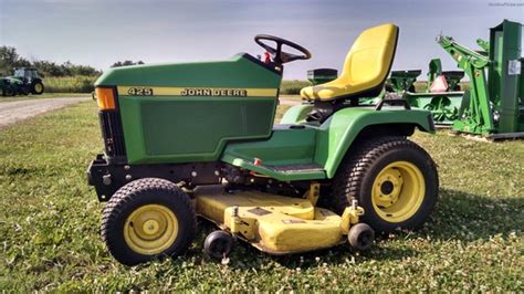 1999 John Deere 425 Lawn & Garden and Commercial Mowing - John Deere ...