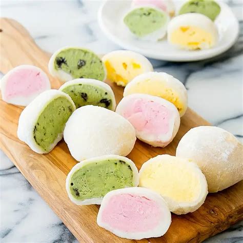 Mochi Ice Cream with Shiratamako, Water, White Sugar, Cornstarch, Ice ...