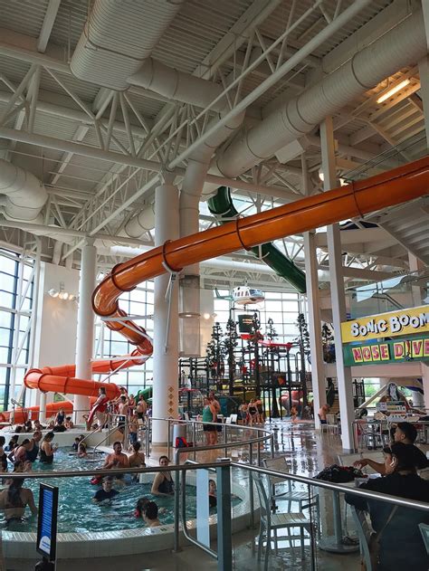 Things to do in Oregon: Wings and Waves Waterpark – A Well Crafted Party